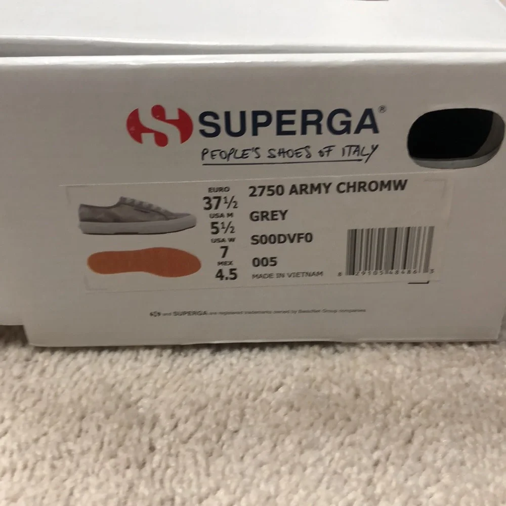 Superga 2750 Army Chrome Size 7